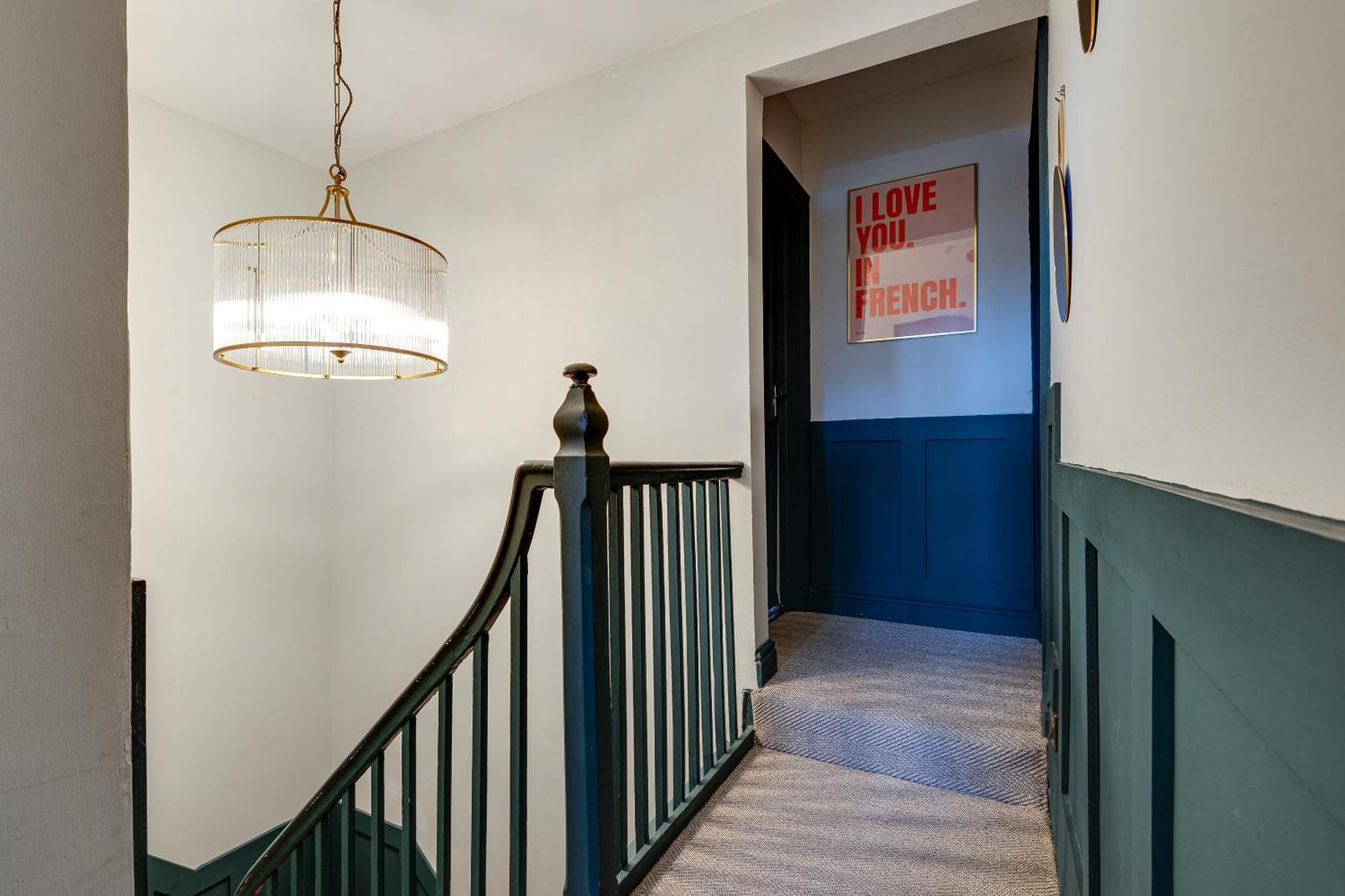 Insta-Worthy Loft On Historic Chester Rows, Sleeps 4 & Free Parking Apartment Exterior photo