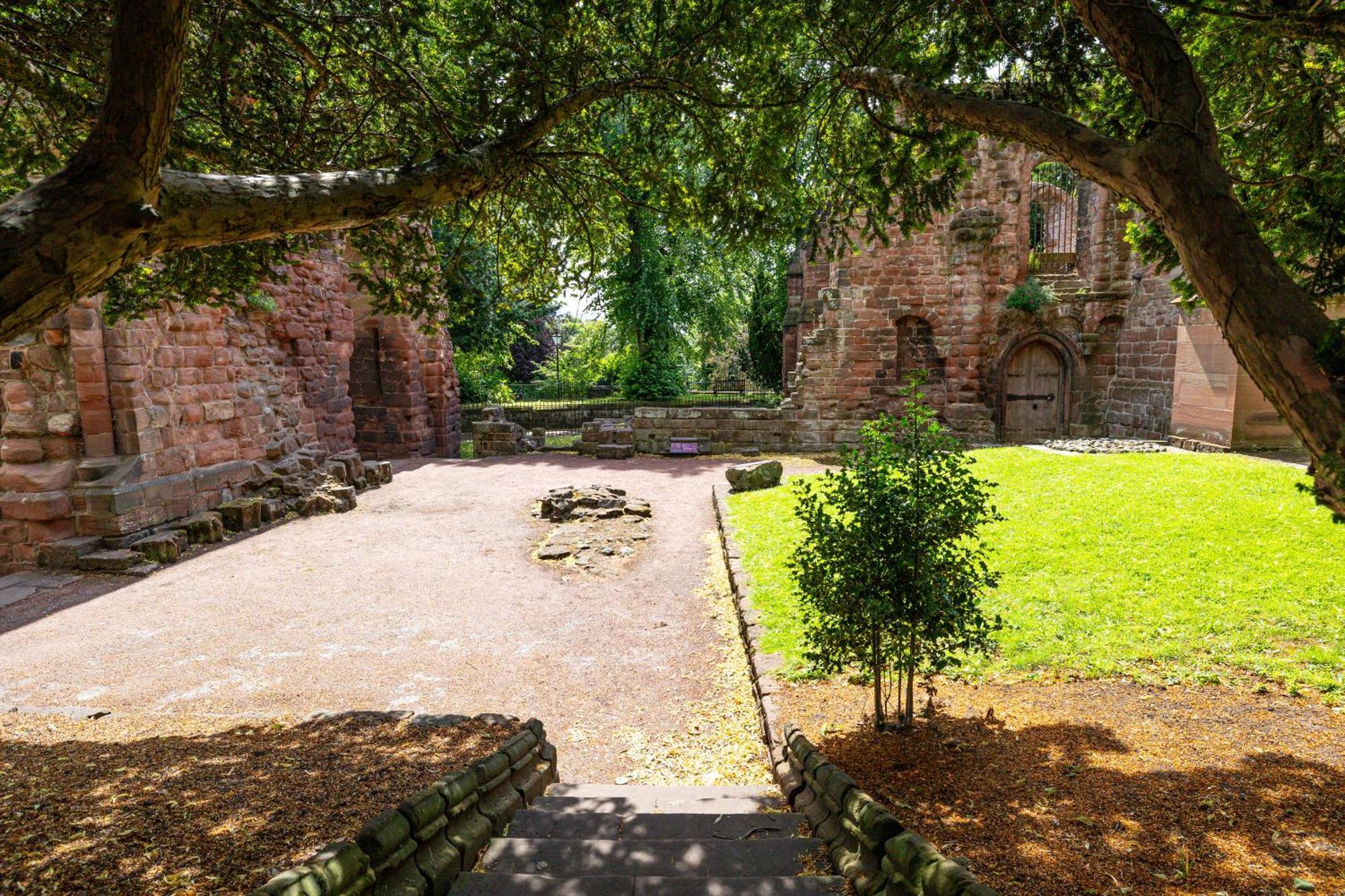 Insta-Worthy Loft On Historic Chester Rows, Sleeps 4 & Free Parking Apartment Exterior photo