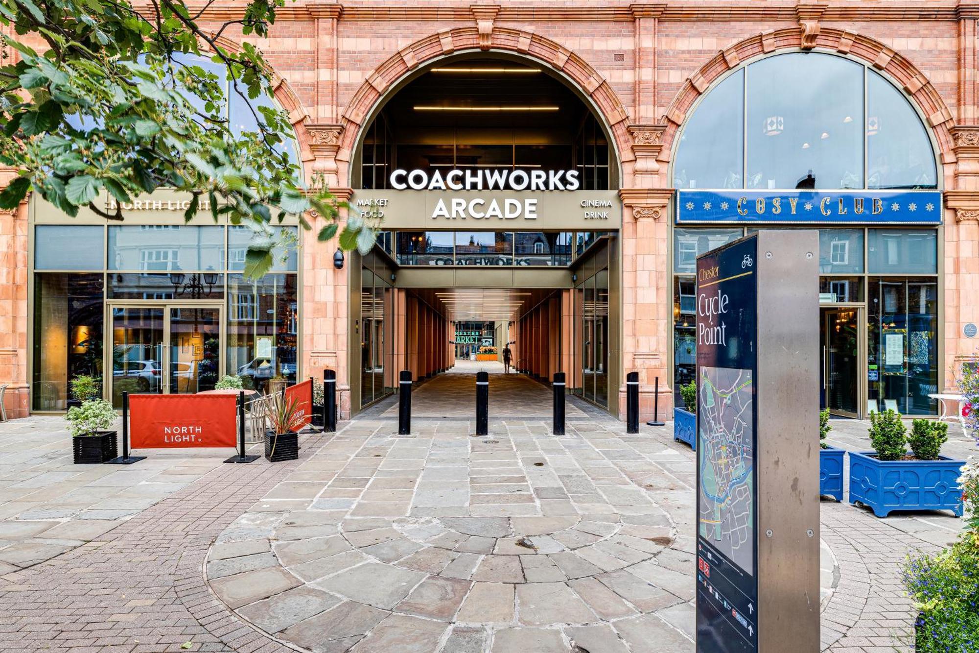 Insta-Worthy Loft On Historic Chester Rows, Sleeps 4 & Free Parking Exterior photo