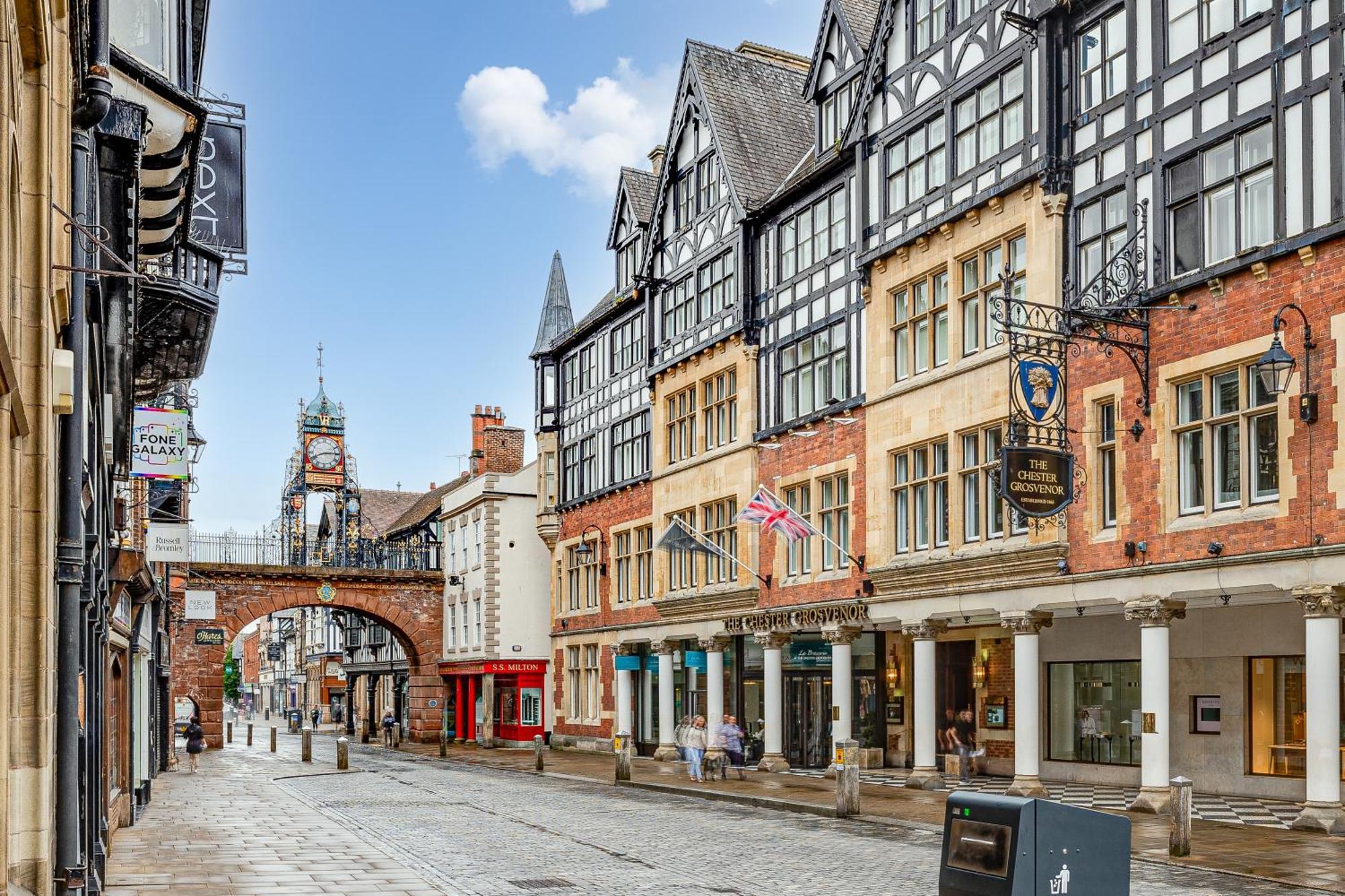 Insta-Worthy Loft On Historic Chester Rows, Sleeps 4 & Free Parking Apartment Exterior photo